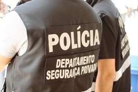 Polícias do Departamento de Segurança Privada